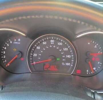 Білий Кіа Соренто, об'ємом двигуна 2.36 л та пробігом 232 тис. км за 10900 $, фото 10 на Automoto.ua