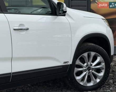 Белый Киа Соренто, объемом двигателя 2.2 л и пробегом 234 тыс. км за 14800 $, фото 22 на Automoto.ua