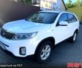 Белый Киа Соренто, объемом двигателя 2.3 л и пробегом 177 тыс. км за 12000 $, фото 10 на Automoto.ua
