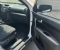 Білий Кіа Соренто, об'ємом двигуна 2.4 л та пробігом 195 тис. км за 12900 $, фото 17 на Automoto.ua