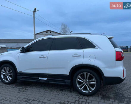 Белый Киа Соренто, объемом двигателя 2 л и пробегом 201 тыс. км за 16500 $, фото 4 на Automoto.ua