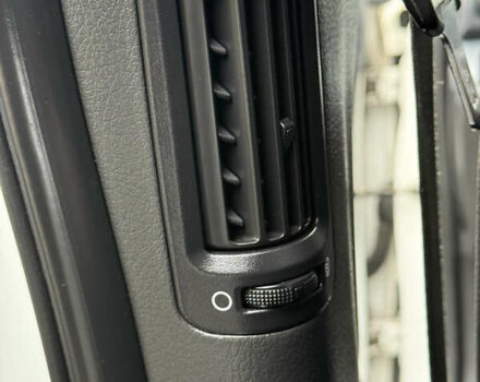 Білий Кіа Соренто, об'ємом двигуна 2.2 л та пробігом 179 тис. км за 16800 $, фото 99 на Automoto.ua