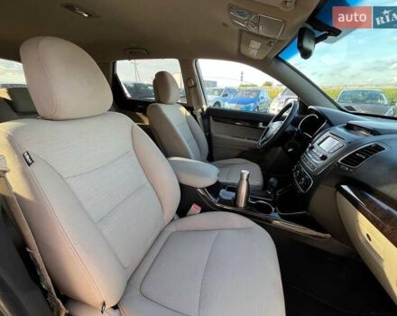 Белый Киа Соренто, объемом двигателя 2.4 л и пробегом 203 тыс. км за 10640 $, фото 35 на Automoto.ua