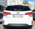 Белый Киа Соренто, объемом двигателя 2.4 л и пробегом 232 тыс. км за 10999 $, фото 4 на Automoto.ua