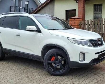 Белый Киа Соренто, объемом двигателя 2.2 л и пробегом 178 тыс. км за 9000 $, фото 2 на Automoto.ua