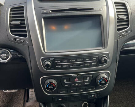 Киа Соренто 2013 в Барановке на Automoto.ua Белый Киа Соренто, объемом двигателя 2 л и пробегом 232 тыс. км за 21000 $, фото 13 на Automoto.ua