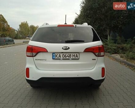 Белый Киа Соренто, объемом двигателя 2.4 л и пробегом 116 тыс. км за 11200 $, фото 3 на Automoto.ua
