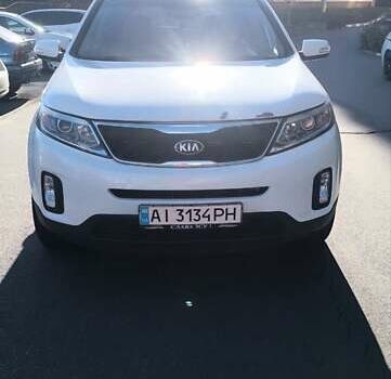 Білий Кіа Соренто, об'ємом двигуна 2.36 л та пробігом 232 тис. км за 10900 $, фото 1 на Automoto.ua