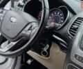 Білий Кіа Соренто, об'ємом двигуна 2.36 л та пробігом 160 тис. км за 11000 $, фото 17 на Automoto.ua