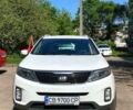 Білий Кіа Соренто, об'ємом двигуна 2.4 л та пробігом 140 тис. км за 13500 $, фото 1 на Automoto.ua