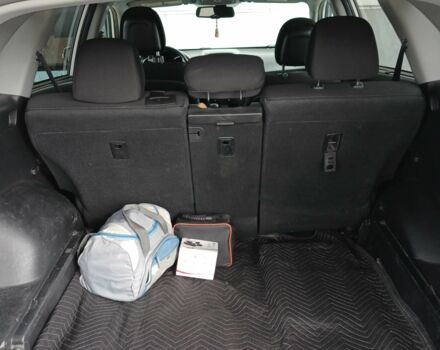 Белый Киа Соренто, объемом двигателя 2.4 л и пробегом 187 тыс. км за 12963 $, фото 9 на Automoto.ua