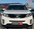 Белый Киа Соренто, объемом двигателя 2.4 л и пробегом 203 тыс. км за 10640 $, фото 1 на Automoto.ua