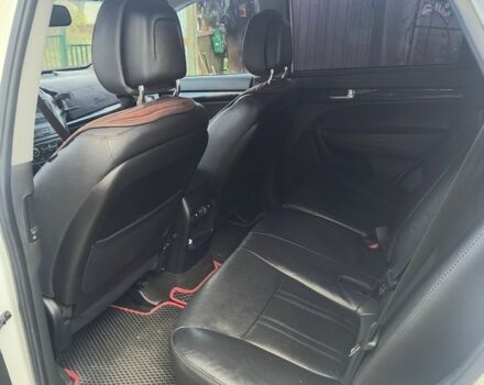 Белый Киа Соренто, объемом двигателя 2.2 л и пробегом 240 тыс. км за 15300 $, фото 7 на Automoto.ua