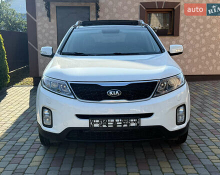 Белый Киа Соренто, объемом двигателя 2.2 л и пробегом 275 тыс. км за 16900 $, фото 4 на Automoto.ua