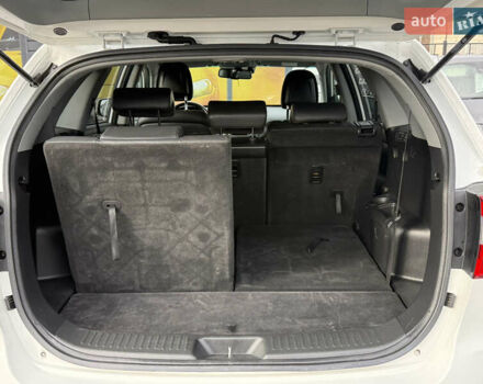 Белый Киа Соренто, объемом двигателя 2.2 л и пробегом 234 тыс. км за 14800 $, фото 36 на Automoto.ua