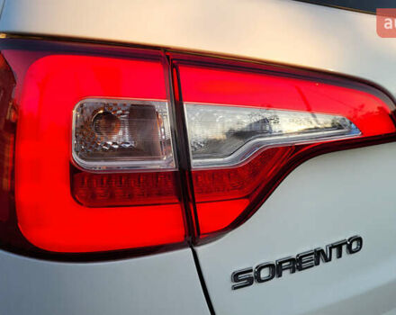 Белый Киа Соренто, объемом двигателя 2.2 л и пробегом 205 тыс. км за 16199 $, фото 10 на Automoto.ua