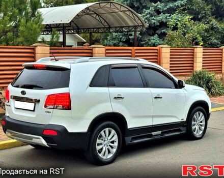 Білий Кіа Соренто, об'ємом двигуна 2.2 л та пробігом 117 тис. км за 15900 $, фото 4 на Automoto.ua
