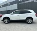 Белый Киа Соренто, объемом двигателя 2.4 л и пробегом 203 тыс. км за 10890 $, фото 4 на Automoto.ua