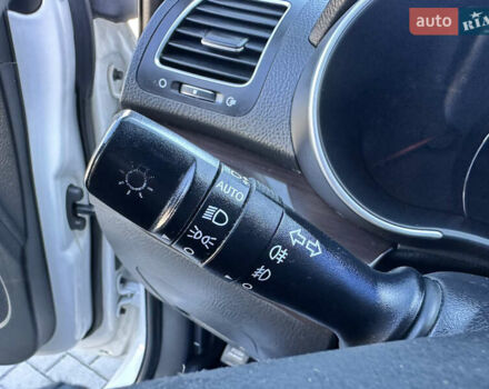 Білий Кіа Соренто, об'ємом двигуна 2.2 л та пробігом 184 тис. км за 16999 $, фото 33 на Automoto.ua