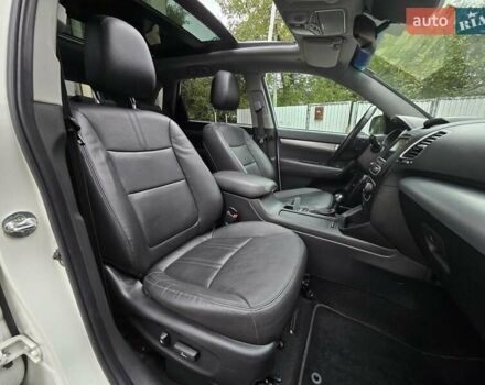 Белый Киа Соренто, объемом двигателя 2.2 л и пробегом 123 тыс. км за 18400 $, фото 26 на Automoto.ua