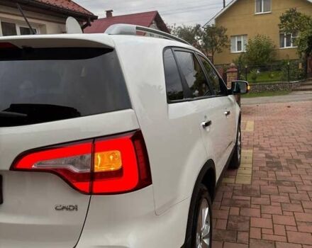 Білий Кіа Соренто, об'ємом двигуна 2.2 л та пробігом 238 тис. км за 15150 $, фото 12 на Automoto.ua