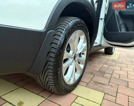 Білий Кіа Соренто, об'ємом двигуна 2.2 л та пробігом 238 тис. км за 15150 $, фото 38 на Automoto.ua