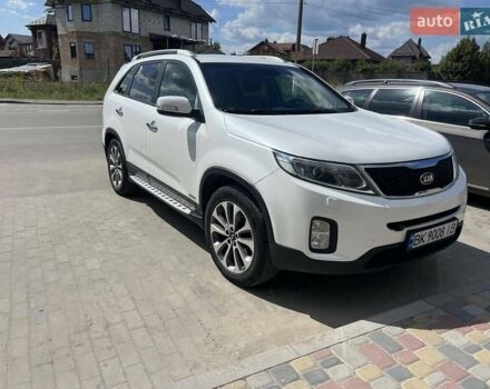 Белый Киа Соренто, объемом двигателя 2.2 л и пробегом 198 тыс. км за 18400 $, фото 1 на Automoto.ua