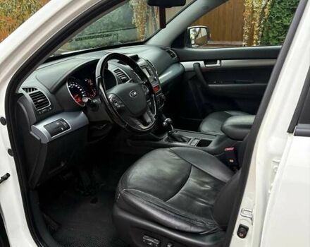 Белый Киа Соренто, объемом двигателя 2.2 л и пробегом 238 тыс. км за 14750 $, фото 20 на Automoto.ua