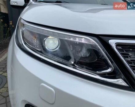 Белый Киа Соренто, объемом двигателя 2.2 л и пробегом 233 тыс. км за 16999 $, фото 29 на Automoto.ua