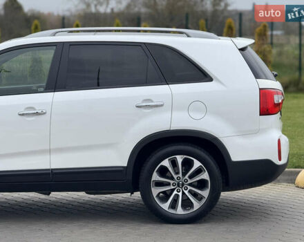 Кіа Соренто 2014 у Луцьку на Automoto.ua Білий Кіа Соренто, об'ємом двигуна 2.2 л та пробігом 158 тис. км за 18300 $, фото 24 на Automoto.ua