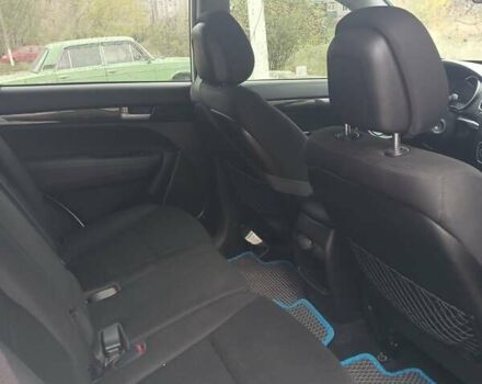 Белый Киа Соренто, объемом двигателя 3.34 л и пробегом 182 тыс. км за 15000 $, фото 2 на Automoto.ua