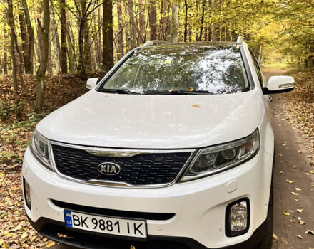 Белый Киа Соренто, объемом двигателя 2.2 л и пробегом 223 тыс. км за 17900 $, фото 4 на Automoto.ua