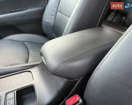 Кіа Соренто 2014 у Івано-Франківську на Automoto.ua Білий Кіа Соренто, об'ємом двигуна 2.2 л та пробігом 228 тис. км за 17950 $, фото 24 на Automoto.ua