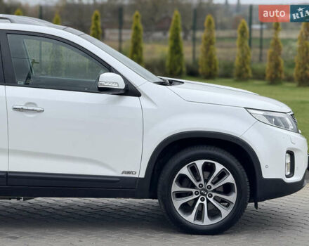 Кіа Соренто 2014 у Луцьку на Automoto.ua Білий Кіа Соренто, об'ємом двигуна 2.2 л та пробігом 158 тис. км за 18300 $, фото 28 на Automoto.ua