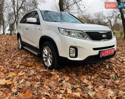 Белый Киа Соренто, объемом двигателя 2.2 л и пробегом 132 тыс. км за 17800 $, фото 2 на Automoto.ua