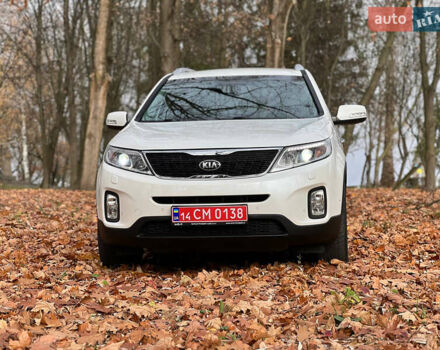 Белый Киа Соренто, объемом двигателя 2.2 л и пробегом 132 тыс. км за 17800 $, фото 3 на Automoto.ua