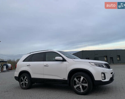 Белый Киа Соренто, объемом двигателя 2.2 л и пробегом 207 тыс. км за 17700 $, фото 3 на Automoto.ua