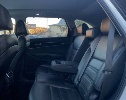 Білий Кіа Соренто, об'ємом двигуна 2.2 л та пробігом 182 тис. км за 24000 $, фото 17 на Automoto.ua