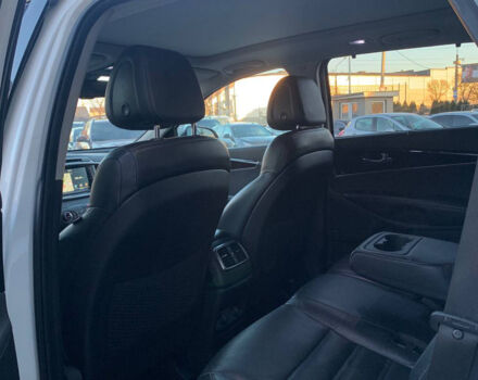 Білий Кіа Соренто, об'ємом двигуна 2.2 л та пробігом 182 тис. км за 24000 $, фото 16 на Automoto.ua