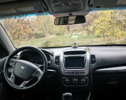 Белый Киа Соренто, объемом двигателя 3.34 л и пробегом 182 тыс. км за 15000 $, фото 4 на Automoto.ua