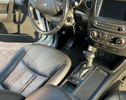 Белый Киа Соренто, объемом двигателя 2.2 л и пробегом 198 тыс. км за 18400 $, фото 17 на Automoto.ua