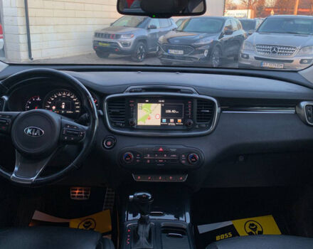 Білий Кіа Соренто, об'ємом двигуна 2.2 л та пробігом 182 тис. км за 24000 $, фото 10 на Automoto.ua