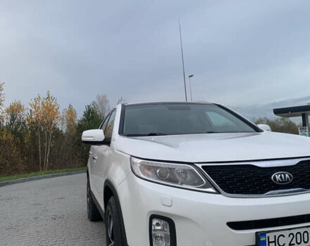 Белый Киа Соренто, объемом двигателя 2.2 л и пробегом 207 тыс. км за 17700 $, фото 2 на Automoto.ua
