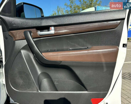 Киа Соренто 2014 в Дубно на Automoto.ua Белый Киа Соренто, объемом двигателя 2.2 л и пробегом 184 тыс. км за 17499 $, фото 34 на Automoto.ua