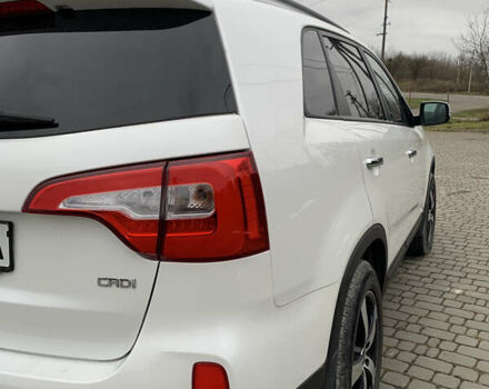 Белый Киа Соренто, объемом двигателя 2.2 л и пробегом 207 тыс. км за 16900 $, фото 7 на Automoto.ua