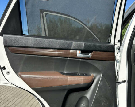 Білий Кіа Соренто, об'ємом двигуна 2.2 л та пробігом 184 тис. км за 16999 $, фото 48 на Automoto.ua