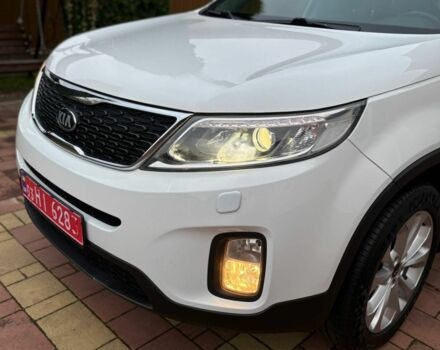 Белый Киа Соренто, объемом двигателя 2.2 л и пробегом 235 тыс. км за 13999 $, фото 2 на Automoto.ua