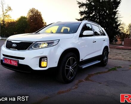 Белый Киа Соренто, объемом двигателя 2.2 л и пробегом 227 тыс. км за 15900 $, фото 3 на Automoto.ua