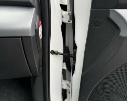 Кіа Соренто 2014 у Луцьку на Automoto.ua Білий Кіа Соренто, об'ємом двигуна 2.2 л та пробігом 158 тис. км за 18300 $, фото 127 на Automoto.ua