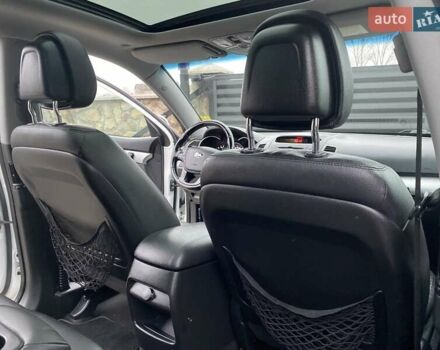 Белый Киа Соренто, объемом двигателя 2.2 л и пробегом 233 тыс. км за 16999 $, фото 96 на Automoto.ua